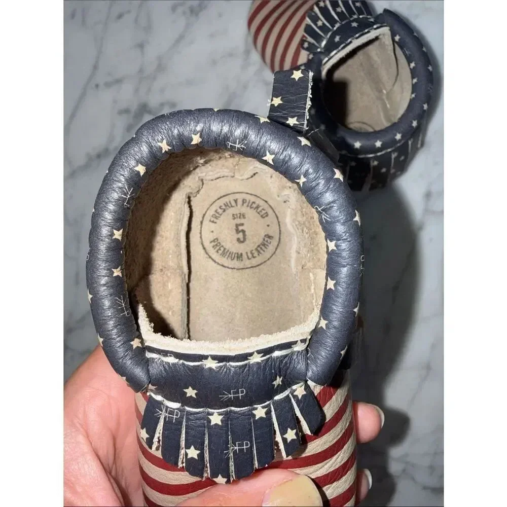Freshly Picked Born in the USA Sz 5 Moccasins